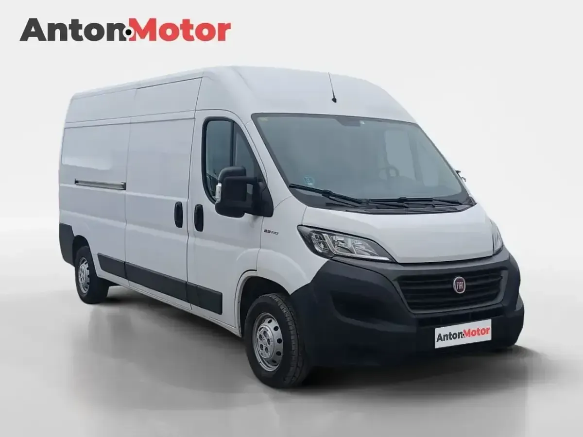Usado Fiat Ducato 140 HP (102 kW) 2020 Branco Van