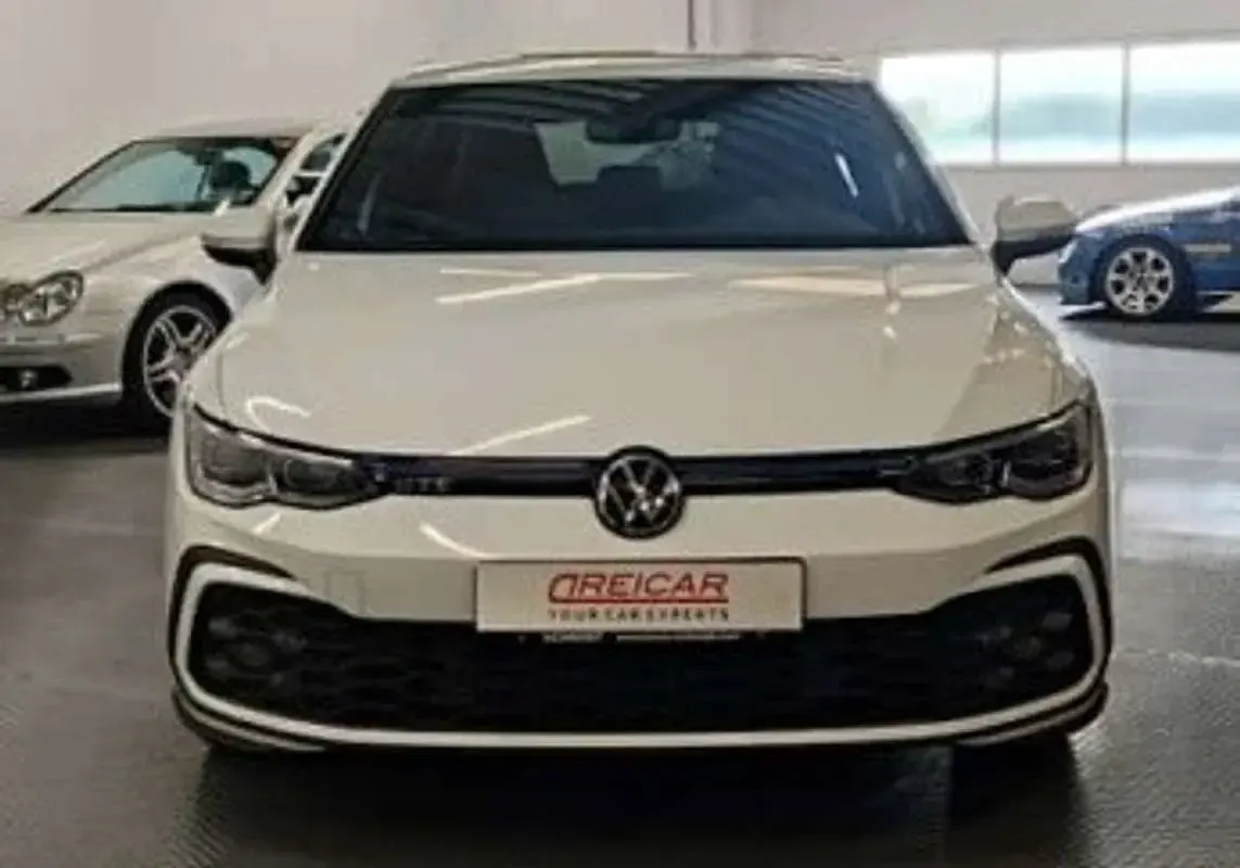 Occasion VW Golf VIII GTE 245 ch (180 kW) 2021 Blanc Citadine