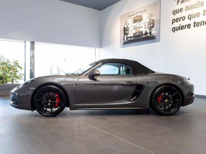 Usado Porsche 718 Boxster GTS 400 CV (294 kW) 2024 Gris / plata Descapotable