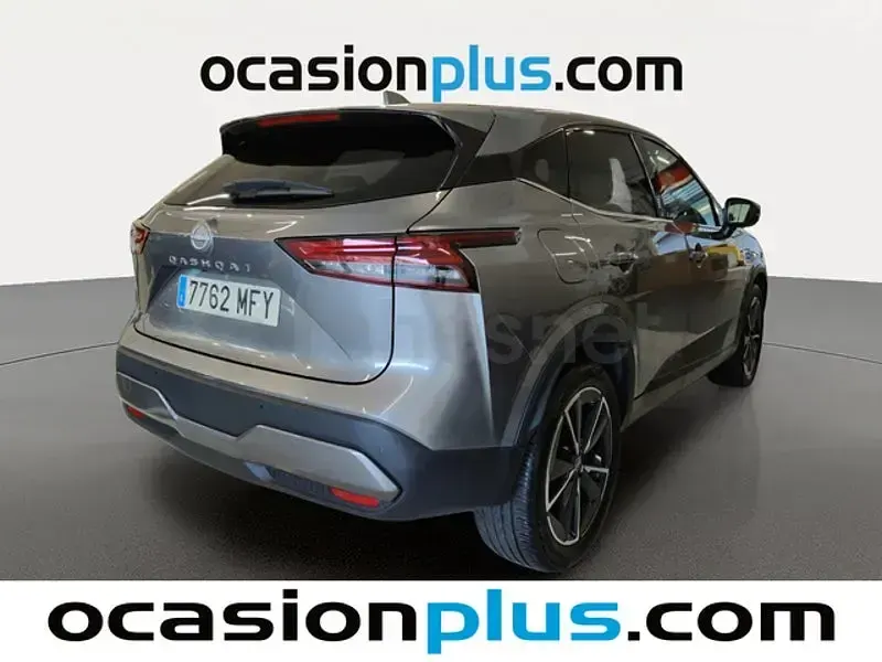 Usado Nissan Qashqai Tekna 158 CV (116 kW) 2023 Gris / plata SUV
