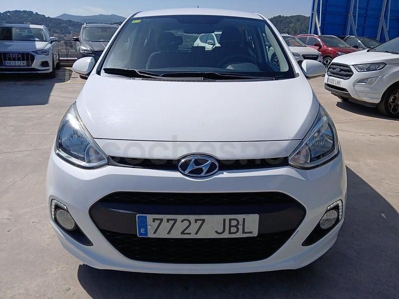 Usado Hyundai i10 87 CV (63 kW) 2014 Blanco Utilitario