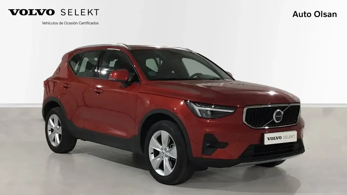Usado Volvo XC40 Core 163 CV (119 kW) 2022 Rojo SUV