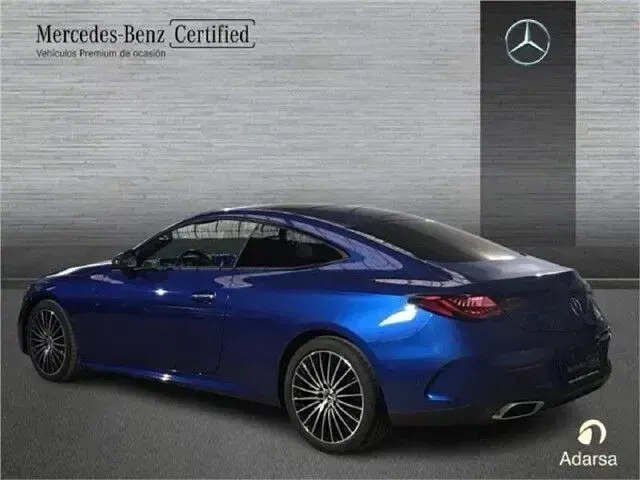 Usado Mercedes CLE220 197 CV (144 kW) 2025 Azul espectra