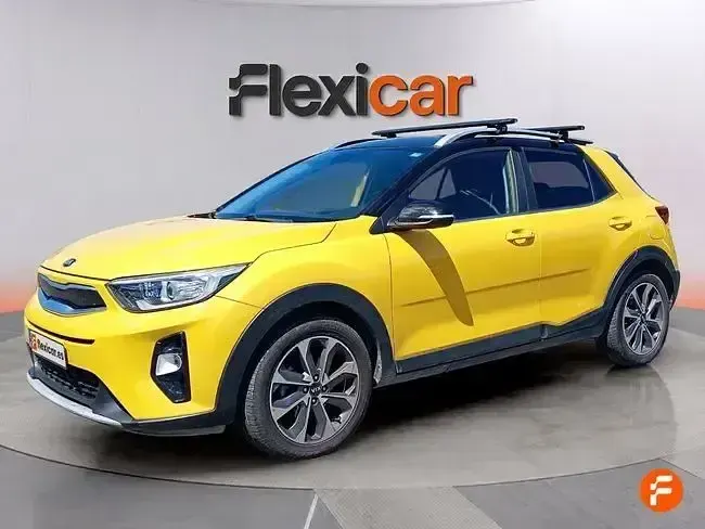 Usado Kia Stonic 120 CV (88 kW) 2018 Amarillo SUV