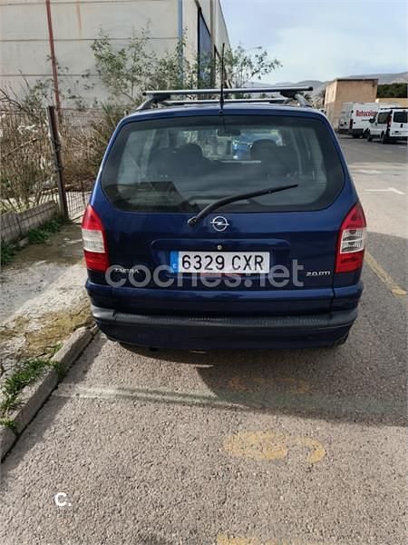Usado Opel Zafira 100 CV (73 kW) 2004 Azul Monovolumen