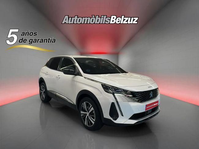 Usado Peugeot 3008 Active 131 CV (96 kW) 2023 Blanco SUV