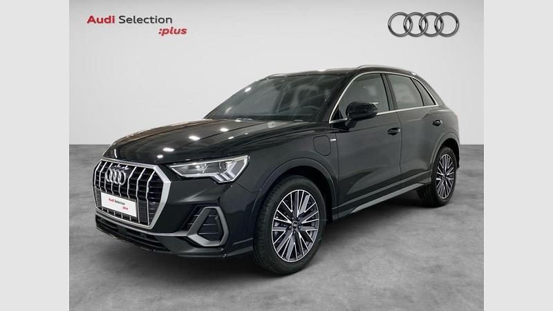 Negro mitos (metalizado) Usado 2024 Audi Q3 S-Line SUV | 43.000 € (Un poco caro) - Imagen 1/4