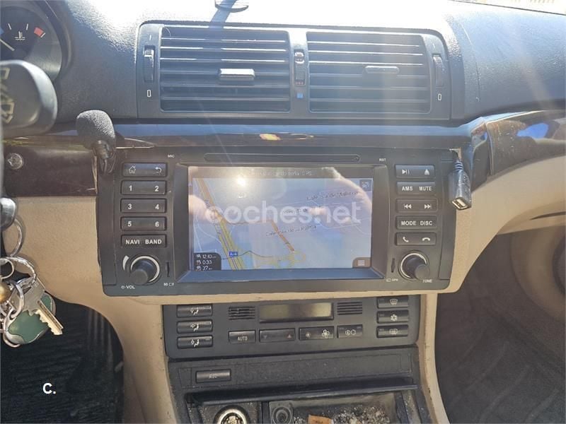 Negro Usado 2001 BMW 320 Berlina | 2000 € (Buen precio) - Imagen 1/4