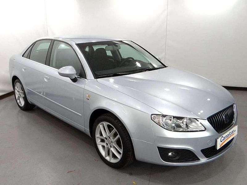 Usado Seat Exeo Style 143 CV (105 kW) 2011 Gris Berlina