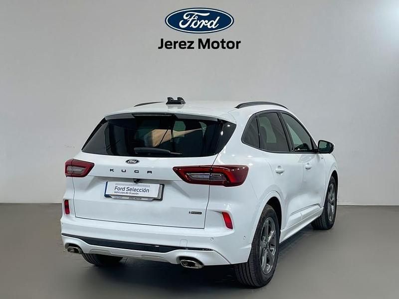 Usado Ford Kuga ST-Line X 180 CV (132 kW) 2024 Blanco SUV