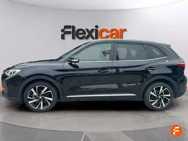 Usado MG ZS Luxury 197 CV (144 kW) 2025 Negro SUV