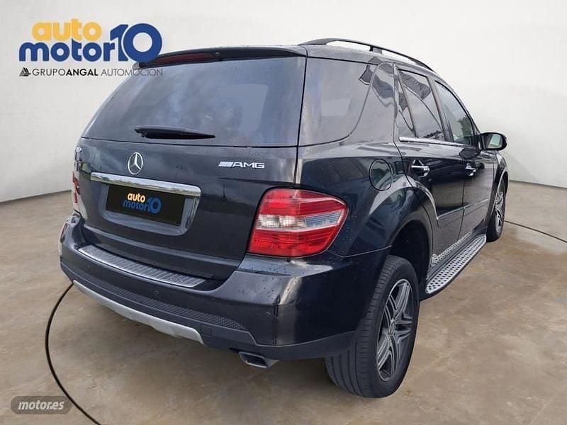 Usado Mercedes 280 190 CV (139 kW) 2007 Negro SUV
