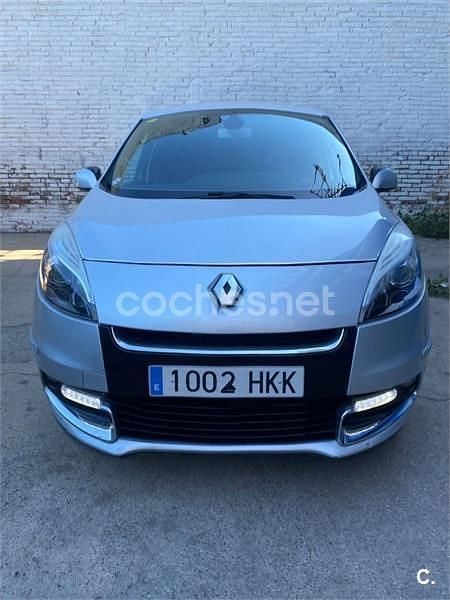 Gris / plata Usado 2012 Renault Scénic III Dynamique Monovolumen | 6700 € (Precio justo) - Imagen 1/4