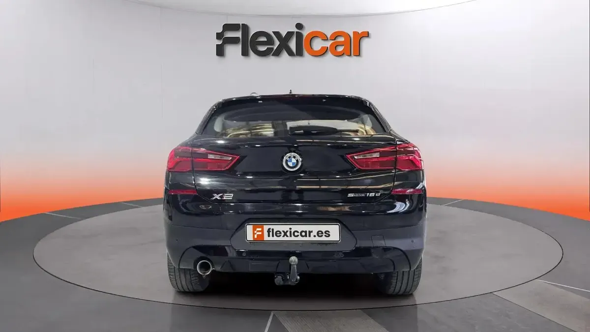Usado BMW X2 116 CV (85 kW) 2020 Negro SUV