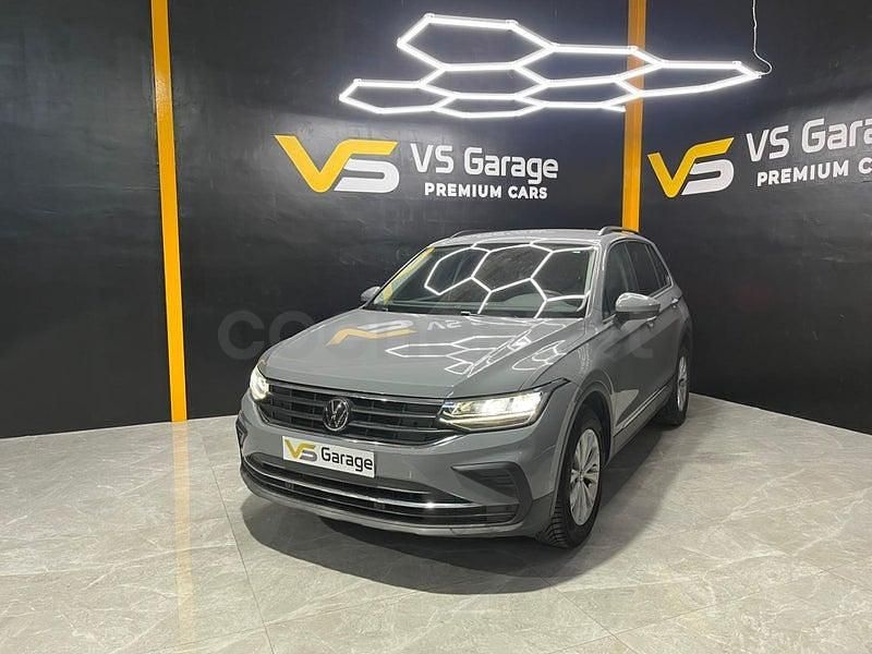 Usado VW Tiguan Life 150 CV (110 kW) 2023 Beige SUV