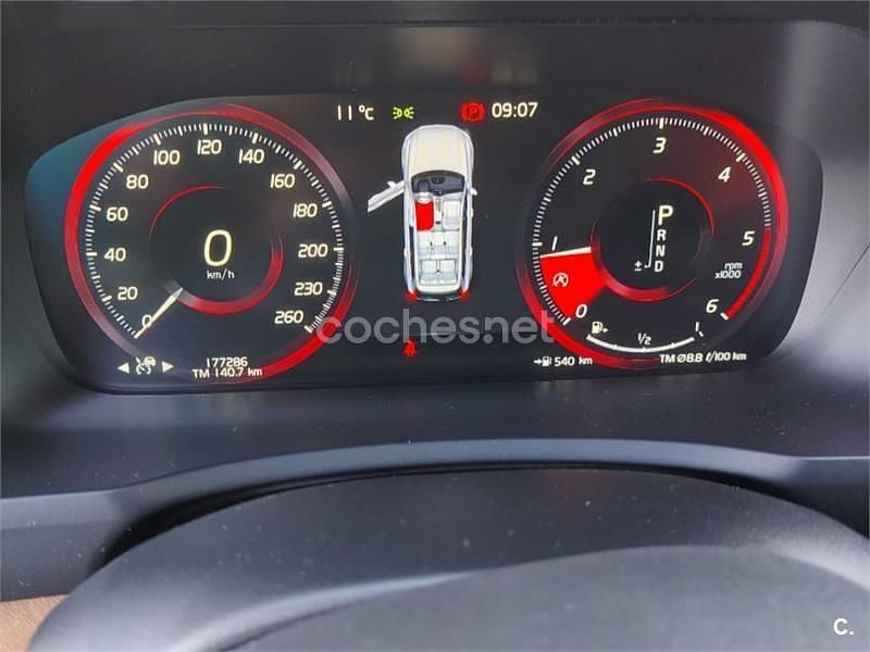 Usado Volvo XC90 Inscription 235 CV (172 kW) 2018 Blanco SUV