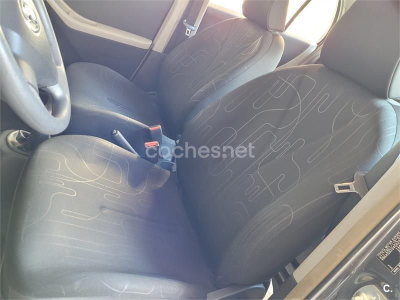 Usado Toyota Yaris 69 CV (50 kW) 2010 Gris / plata Berlina