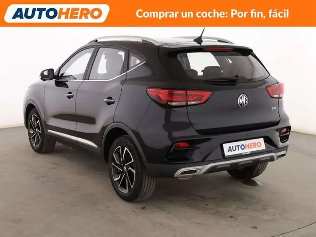 Usado MG ZS Luxury 106 CV (77 kW) 2022 Negro SUV