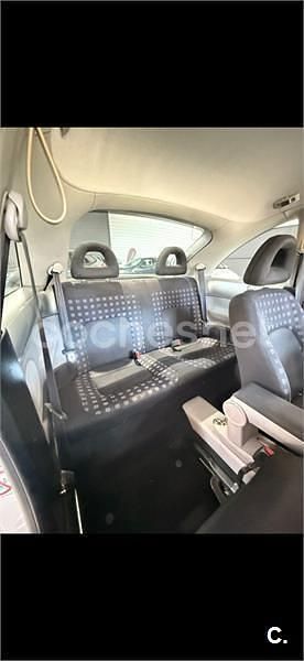 Usado VW New Beetle 150 CV (110 kW) 2001 Gris / plata Utilitario