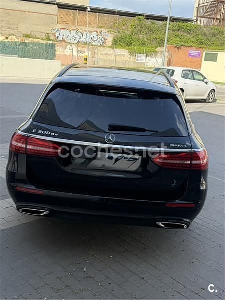 Occasion Mercedes E300 306 PK (225 kW) 2022 Zwart Stationwagen