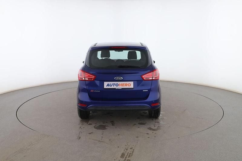 Usado Ford B-MAX Trend 100 CV (73 kW) 2017 Azul Monovolumen