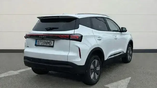 Usado Ebro s400 211 CV (155 kW) 2026 Blanco SUV