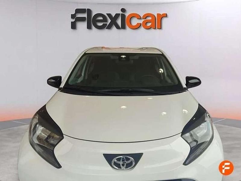 Usado Toyota Aygo X-play 69 CV (50 kW) 2024 Blanco Utilitario