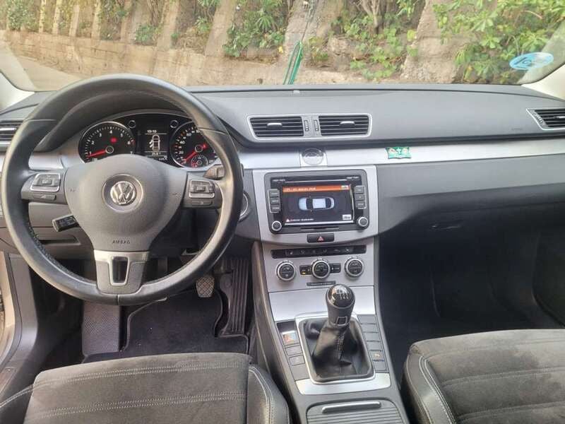 Usado VW CC 160 CV (117 kW) 2013 Plateado Berlina