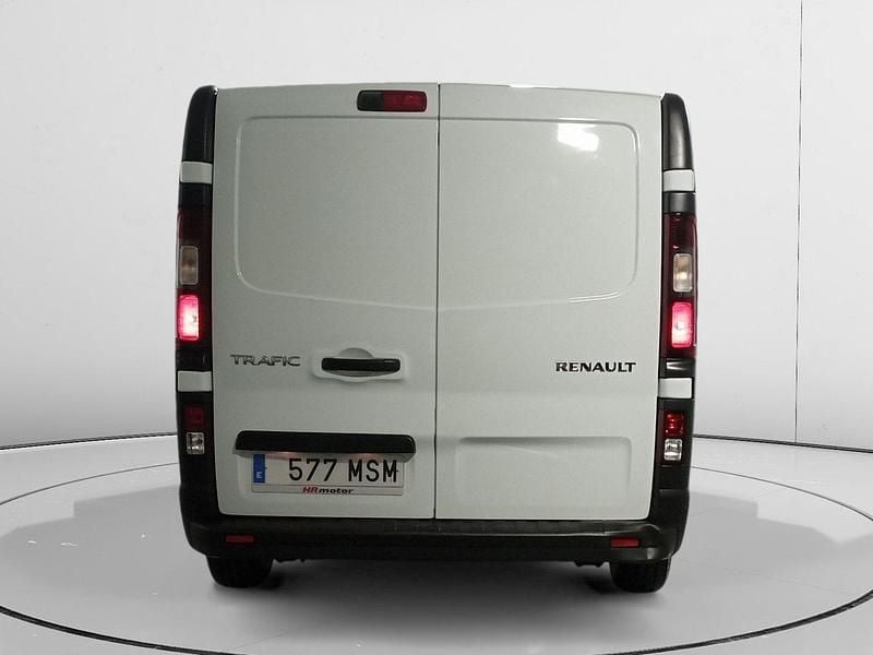 Usado Renault Trafic 131 CV (96 kW) 2024 Blanco Monovolumen