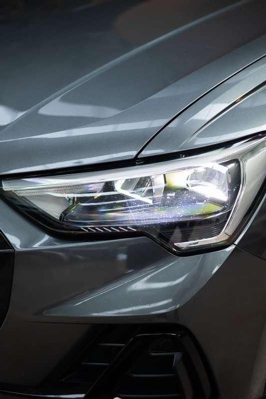 Usado Audi Q3 150 CV (110 kW) 2022 Gris SUV