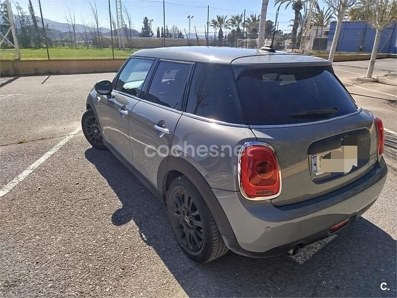 Usado Mini One D 95 CV (69 kW) 2018 Gris / plata Utilitario