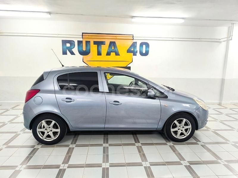 Usado Opel Corsa Enjoy 80 CV (58 kW) 2008 Azul Berlina