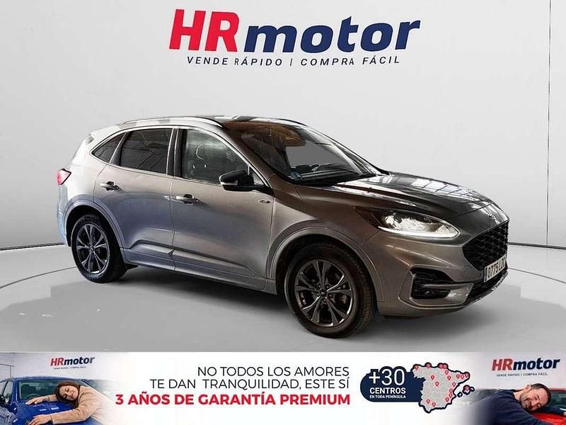 Usado Ford Kuga ST-Line 227 CV (166 kW) 2022 Beige SUV