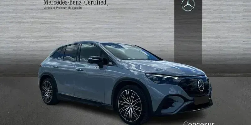 Usado Mercedes EQE500 Edition 330 kW (449 CV) 2025 Gris SUV