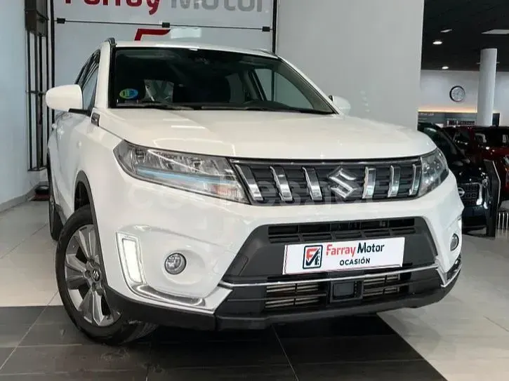 Usado Suzuki Vitara GLX 129 CV (94 kW) 2021 Blanco SUV