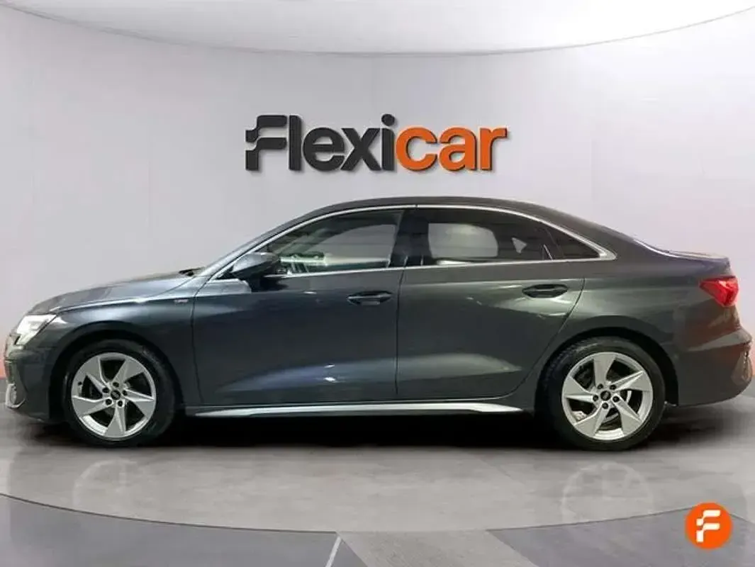 Usado Audi A3 Sportback 110 CV (80 kW) 2020 Gris Utilitario