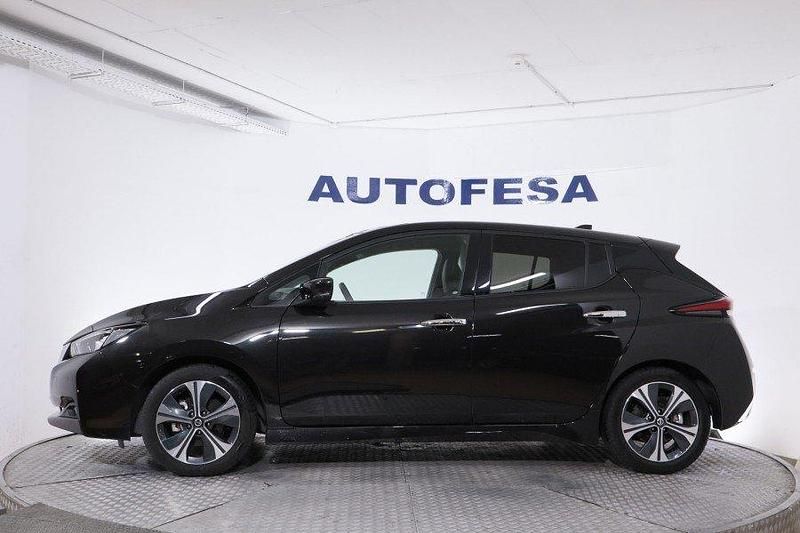 Usado Nissan Leaf Tekna 110 kW (150 CV) 2021 Negro Utilitario