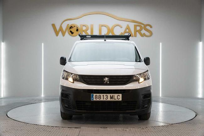 Usado Peugeot Partner 100 CV (73 kW) 2023 Blanco Monovolumen