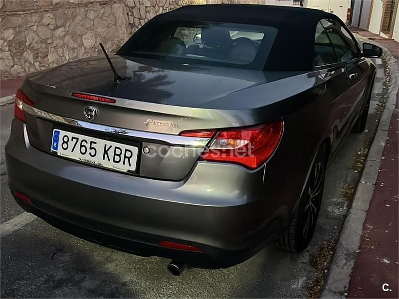 Gris / plata Usado 2010 Chrysler Sebring Cabriolet Limited Descapotable | 13.900 € - Imagen 1/4