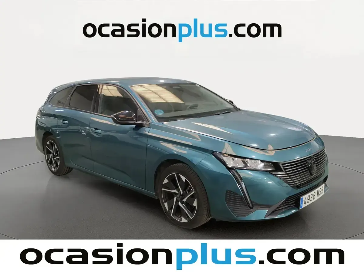 Usado Peugeot 308 Allure 130 CV (95 kW) 2024 Azul Familiar
