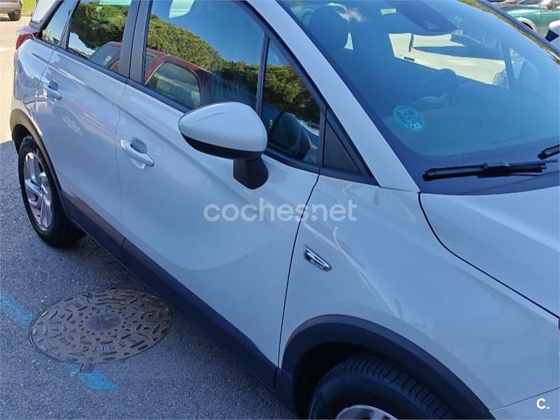 Usado Opel Crossland X Selective 110 CV (80 kW) 2018 Blanco SUV