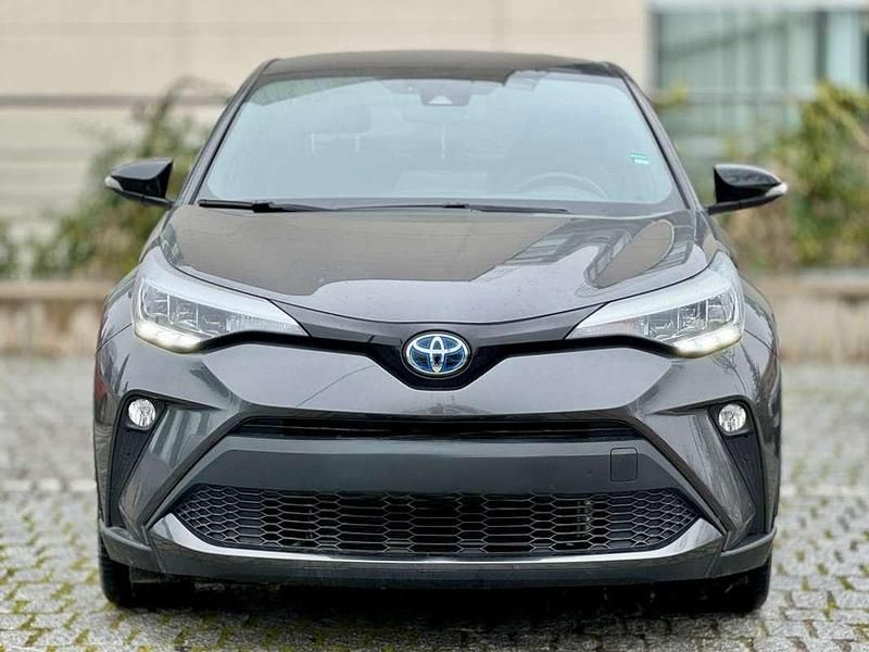 Usado Toyota C-HR Advance 184 CV (135 kW) 2022 Gris SUV