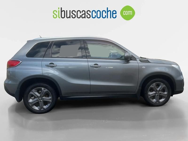 Usado Suzuki Vitara GL 120 CV (88 kW) 2015 Gris/plata