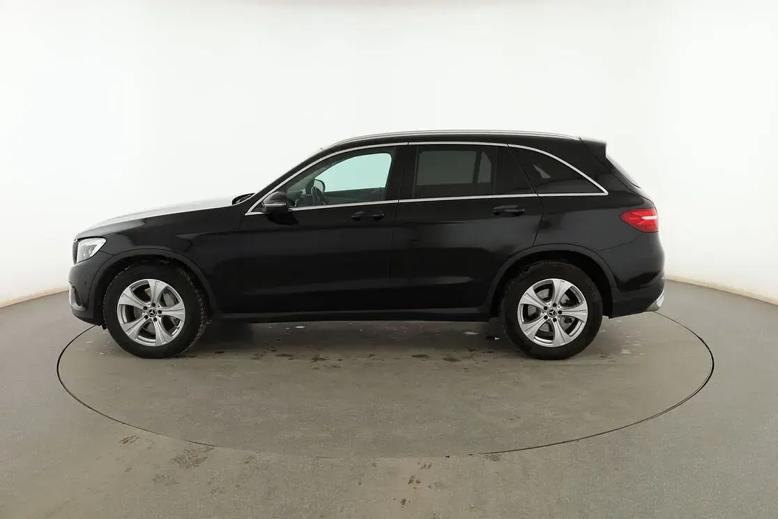 Usado Mercedes GLC220 Exclusive 170 CV (125 kW) 2018 Negro SUV