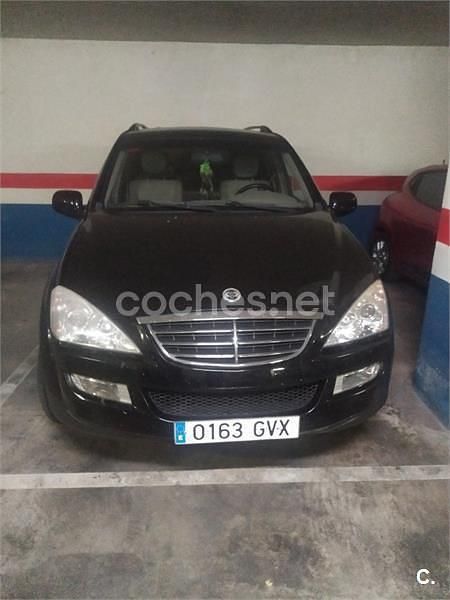 Usado Ssangyong (KGM) Kyron Limited 165 CV (121 kW) 2010 Negro SUV
