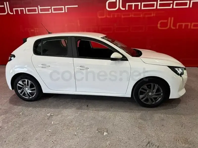 Usado Peugeot 208 Active 75 CV (55 kW) 2021 Blanco Utilitario