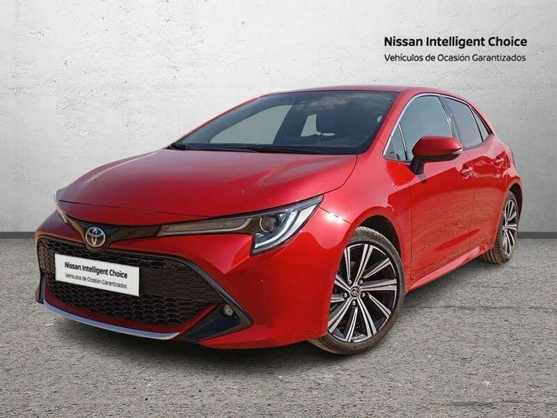 Rojo Usado 2022 Toyota Corolla Active Utilitario | 22.500 € (Caro) - Imagen 1/4