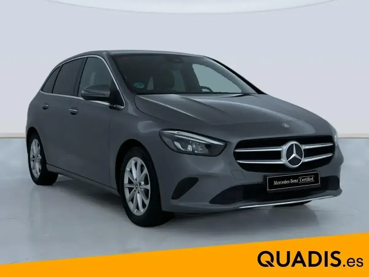 Usado Mercedes B200 163 CV (119 kW) 2021 Gris Utilitario