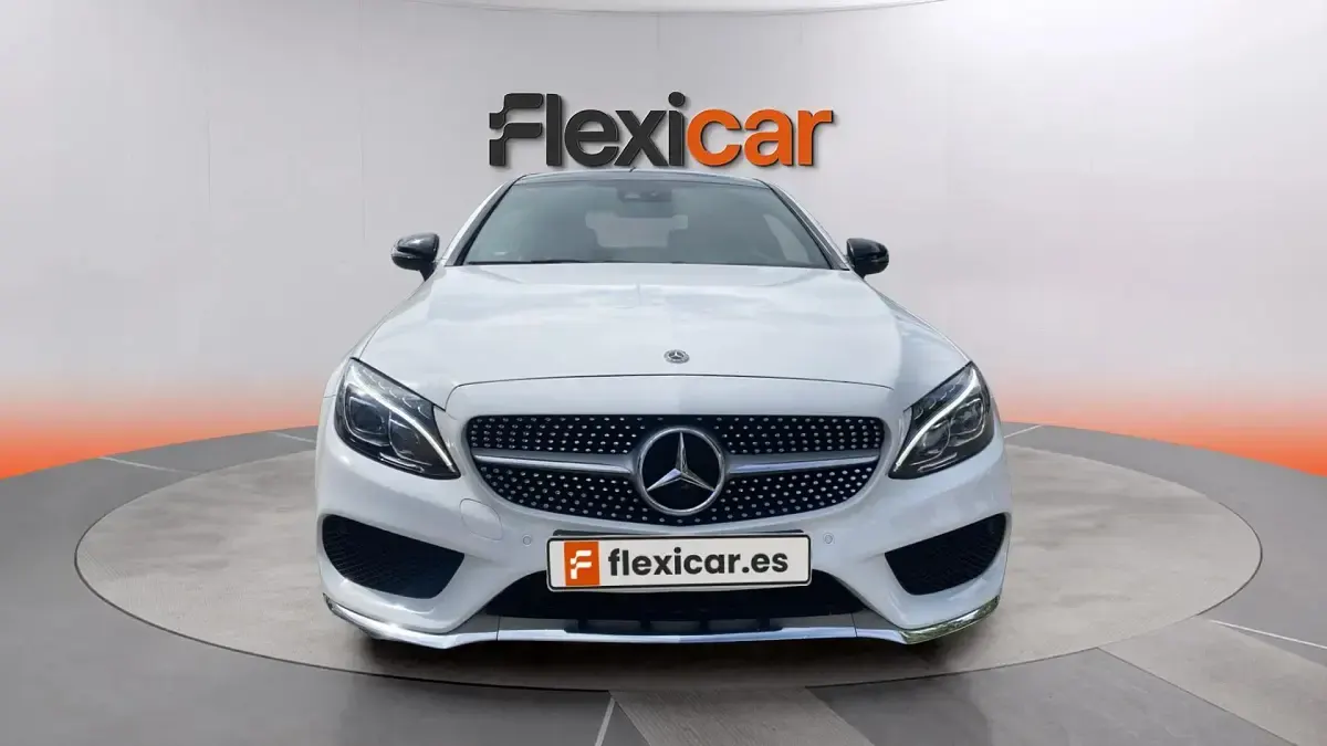 Usado Mercedes C220 170 CV (125 kW) 2017 Blanco Coupe
