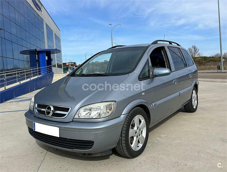 Usado Opel Zafira 100 CV (73 kW) 2005 Azul Monovolumen
